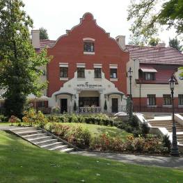 Viesnīca Wieliczka, istabas, apartamenti, restorāns, konferences, brīvdienas Polijā